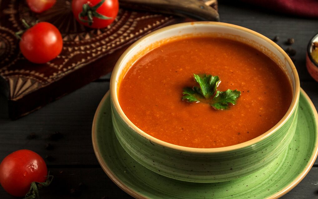 pürierte Gemüsesuppe zur richtigen Gewichtsabnahme